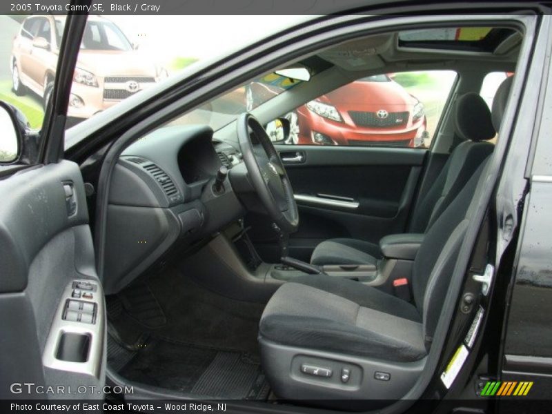 Black / Gray 2005 Toyota Camry SE