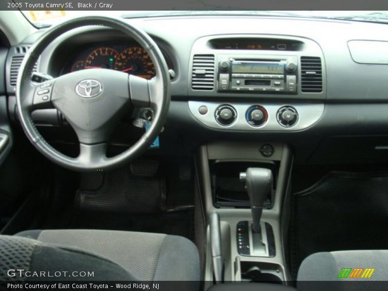 Black / Gray 2005 Toyota Camry SE