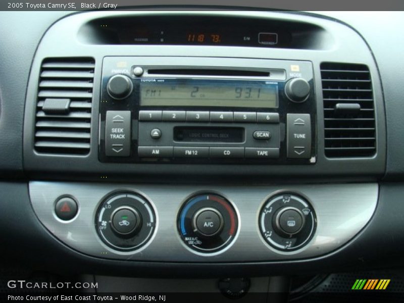 Black / Gray 2005 Toyota Camry SE