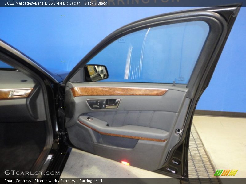 Black / Black 2012 Mercedes-Benz E 350 4Matic Sedan