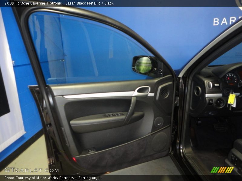 Basalt Black Metallic / Black 2009 Porsche Cayenne Tiptronic