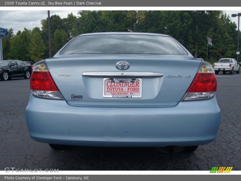 Sky Blue Pearl / Dark Charcoal 2006 Toyota Camry LE