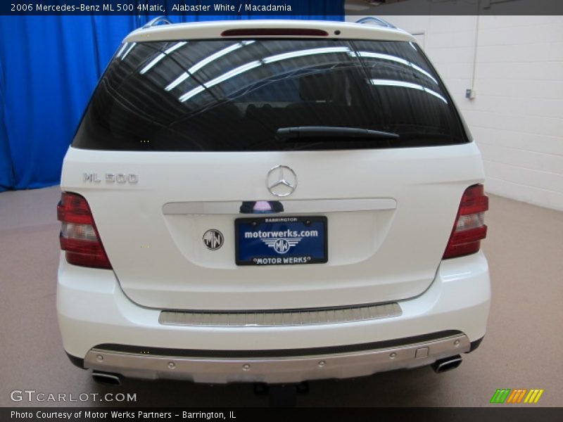 Alabaster White / Macadamia 2006 Mercedes-Benz ML 500 4Matic