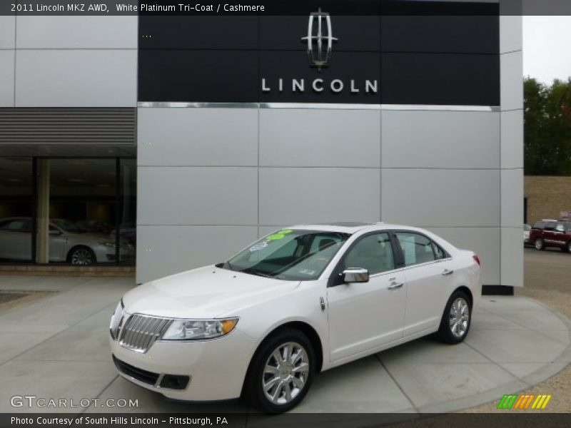 White Platinum Tri-Coat / Cashmere 2011 Lincoln MKZ AWD
