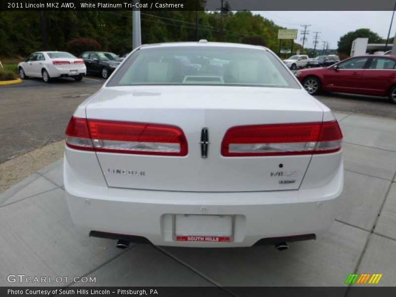 White Platinum Tri-Coat / Cashmere 2011 Lincoln MKZ AWD