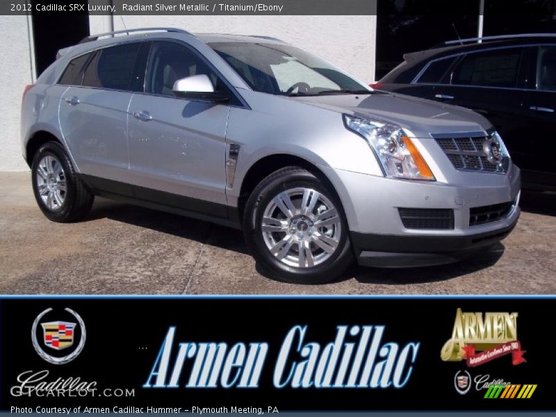 Radiant Silver Metallic / Titanium/Ebony 2012 Cadillac SRX Luxury