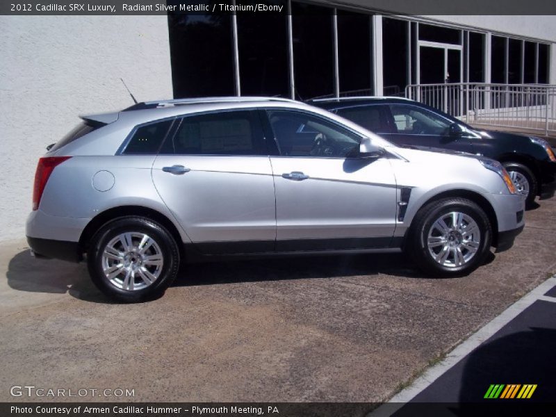 Radiant Silver Metallic / Titanium/Ebony 2012 Cadillac SRX Luxury
