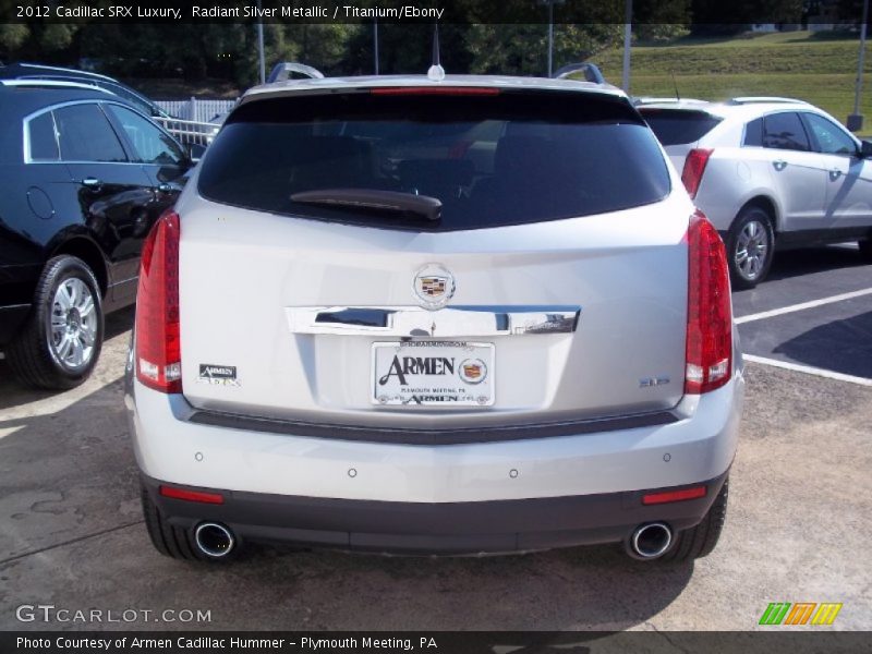 Radiant Silver Metallic / Titanium/Ebony 2012 Cadillac SRX Luxury