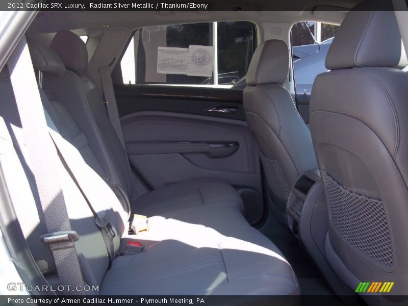 Radiant Silver Metallic / Titanium/Ebony 2012 Cadillac SRX Luxury