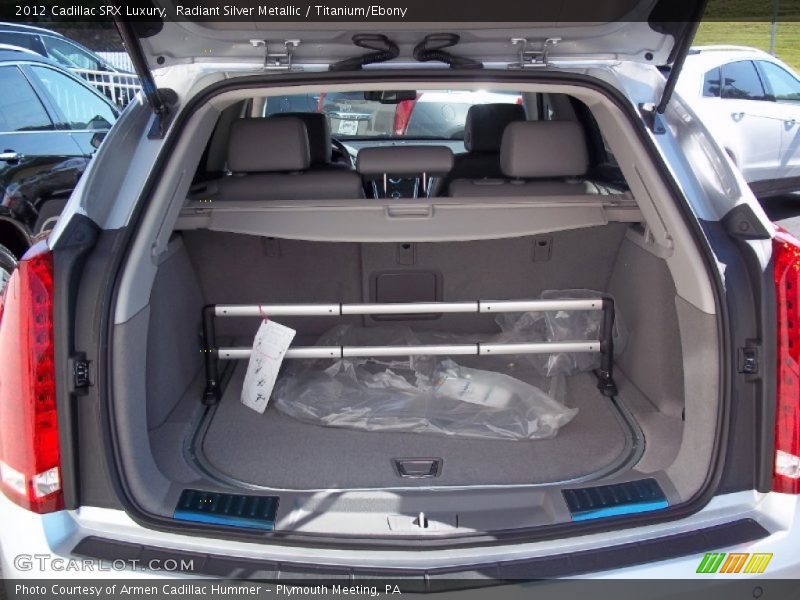 Radiant Silver Metallic / Titanium/Ebony 2012 Cadillac SRX Luxury