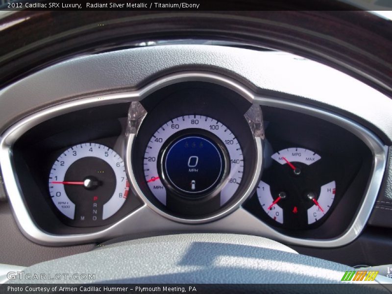 Radiant Silver Metallic / Titanium/Ebony 2012 Cadillac SRX Luxury