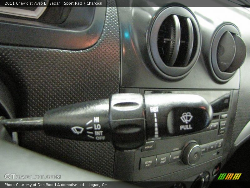 Controls of 2011 Aveo LT Sedan