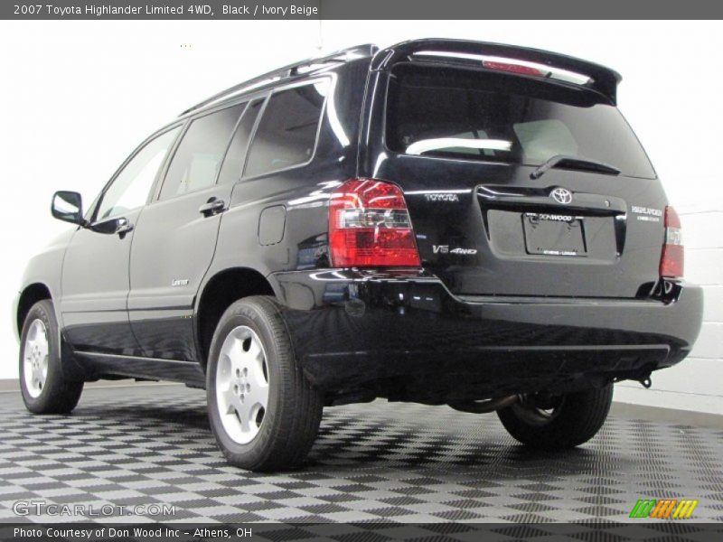 Black / Ivory Beige 2007 Toyota Highlander Limited 4WD