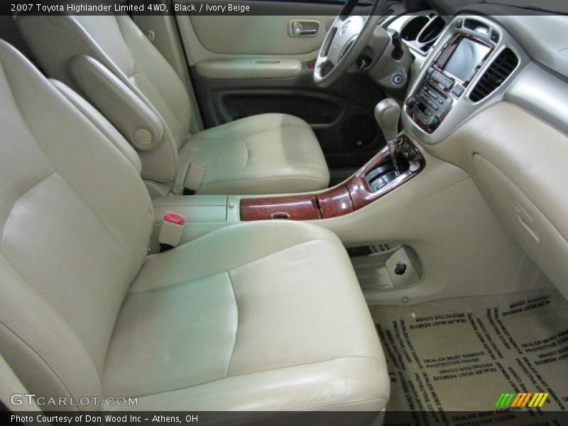 Black / Ivory Beige 2007 Toyota Highlander Limited 4WD