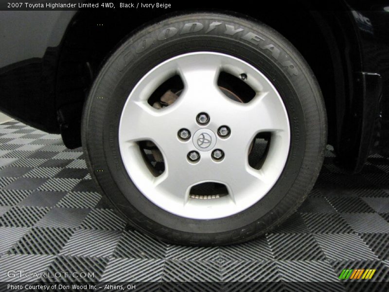 Black / Ivory Beige 2007 Toyota Highlander Limited 4WD