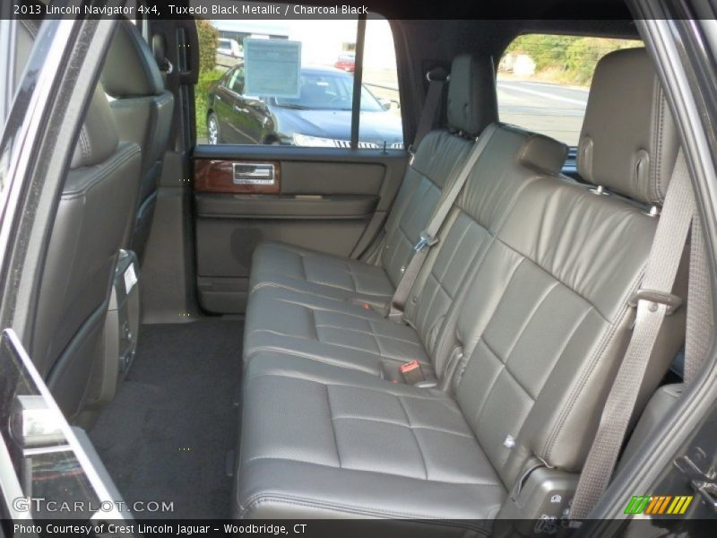  2013 Navigator 4x4 Charcoal Black Interior