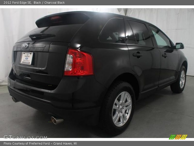 Black / Charcoal Black 2012 Ford Edge SE