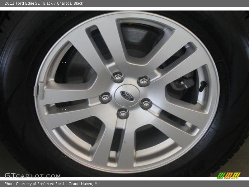 Black / Charcoal Black 2012 Ford Edge SE