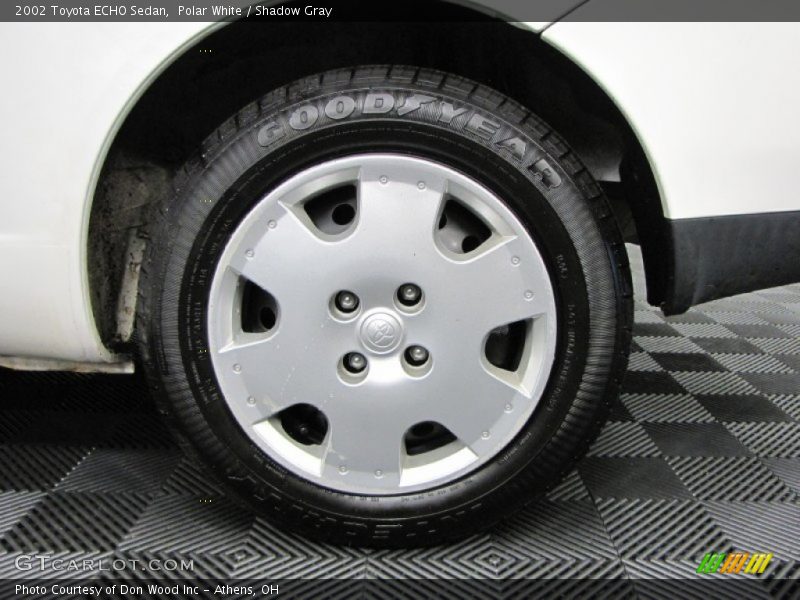  2002 ECHO Sedan Wheel