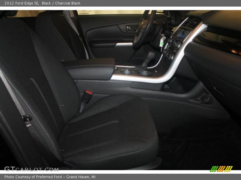 Black / Charcoal Black 2012 Ford Edge SE