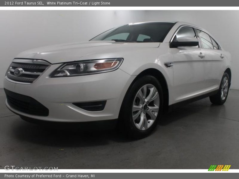 White Platinum Tri-Coat / Light Stone 2012 Ford Taurus SEL