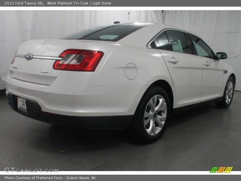 White Platinum Tri-Coat / Light Stone 2012 Ford Taurus SEL