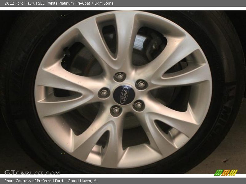 White Platinum Tri-Coat / Light Stone 2012 Ford Taurus SEL