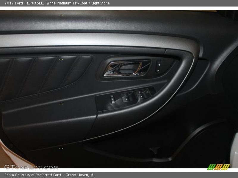 White Platinum Tri-Coat / Light Stone 2012 Ford Taurus SEL