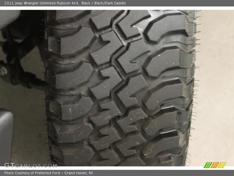 Black / Black/Dark Saddle 2011 Jeep Wrangler Unlimited Rubicon 4x4
