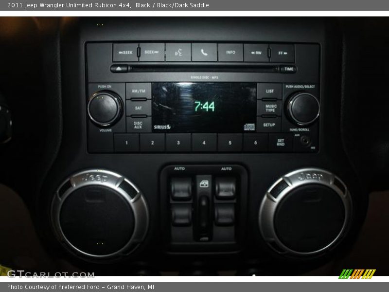 Black / Black/Dark Saddle 2011 Jeep Wrangler Unlimited Rubicon 4x4