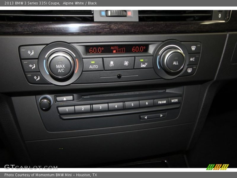 Controls of 2013 3 Series 335i Coupe
