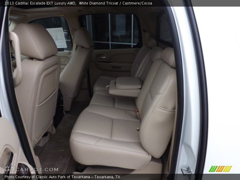 White Diamond Tricoat / Cashmere/Cocoa 2013 Cadillac Escalade EXT Luxury AWD