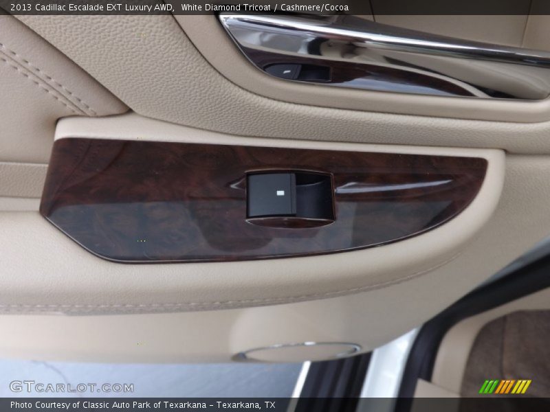 White Diamond Tricoat / Cashmere/Cocoa 2013 Cadillac Escalade EXT Luxury AWD