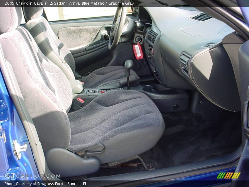 Arrival Blue Metallic / Graphite Gray 2005 Chevrolet Cavalier LS Sedan