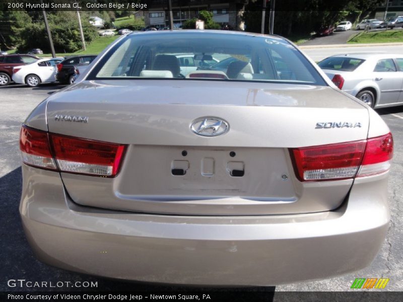 Golden Beige / Beige 2006 Hyundai Sonata GL