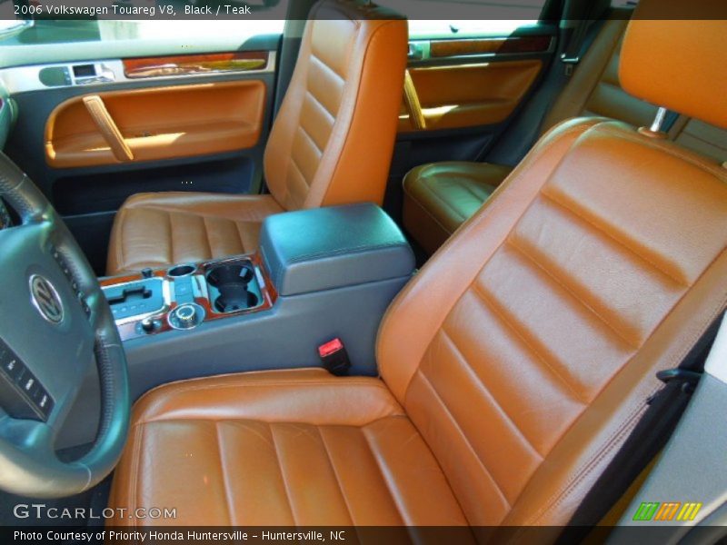 Black / Teak 2006 Volkswagen Touareg V8