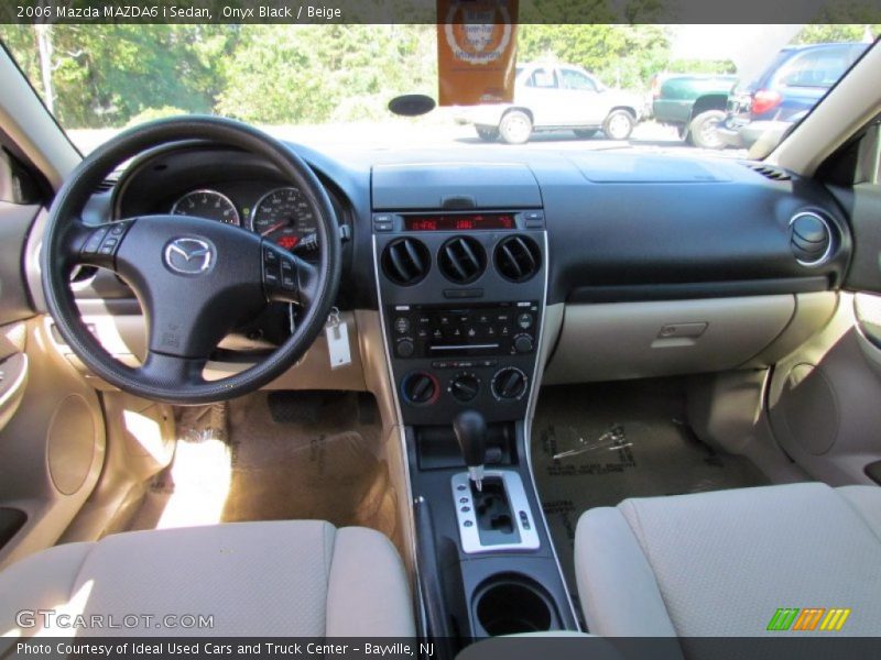 Onyx Black / Beige 2006 Mazda MAZDA6 i Sedan