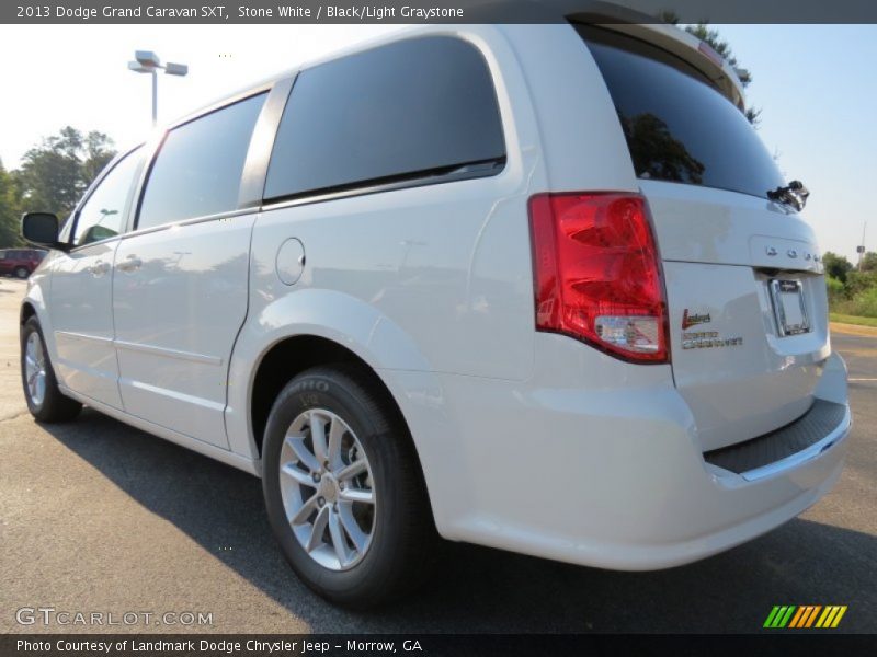 Stone White / Black/Light Graystone 2013 Dodge Grand Caravan SXT