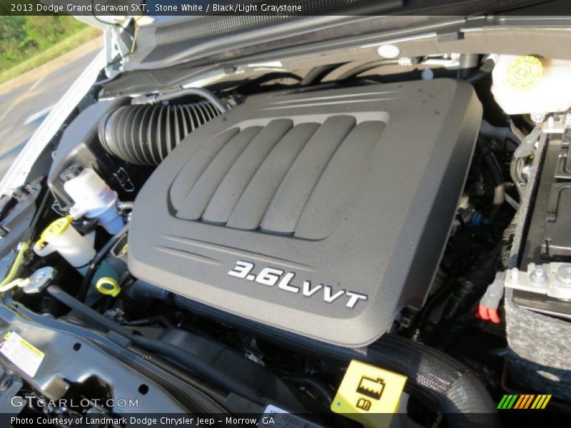 Stone White / Black/Light Graystone 2013 Dodge Grand Caravan SXT