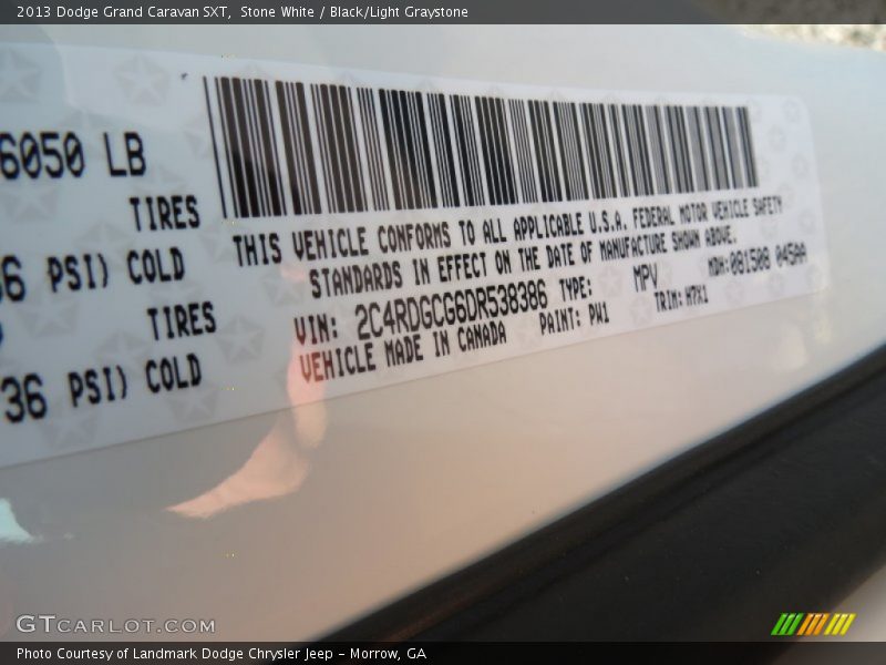 Stone White / Black/Light Graystone 2013 Dodge Grand Caravan SXT