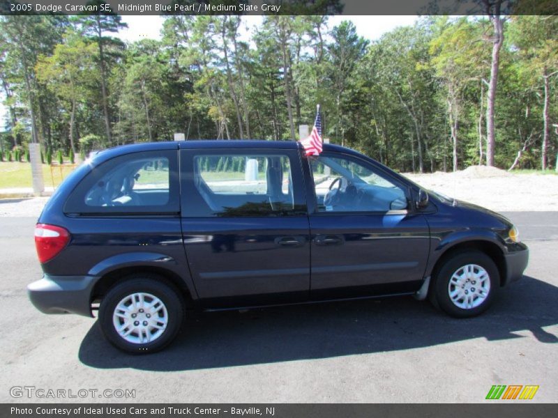 Midnight Blue Pearl / Medium Slate Gray 2005 Dodge Caravan SE