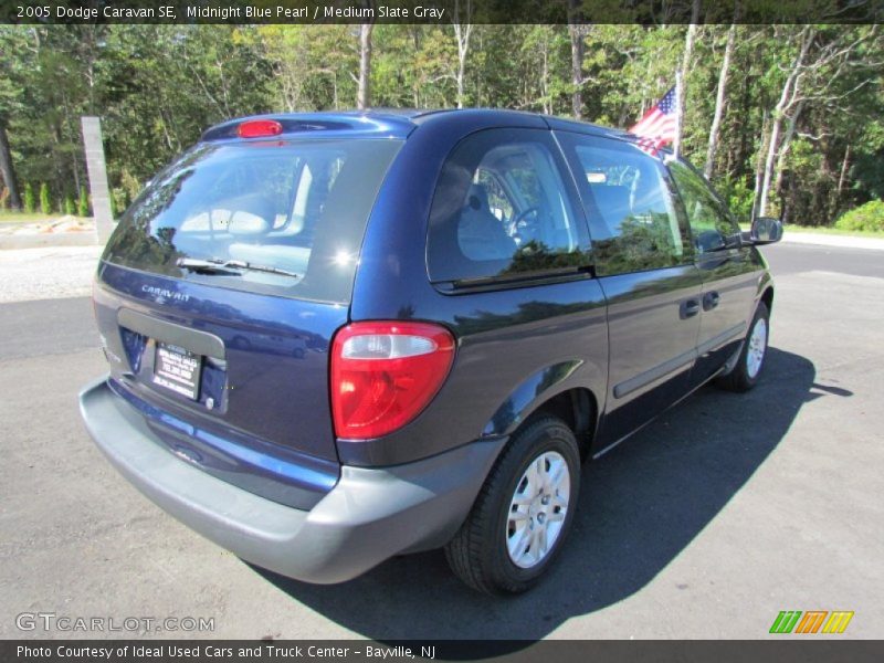 Midnight Blue Pearl / Medium Slate Gray 2005 Dodge Caravan SE
