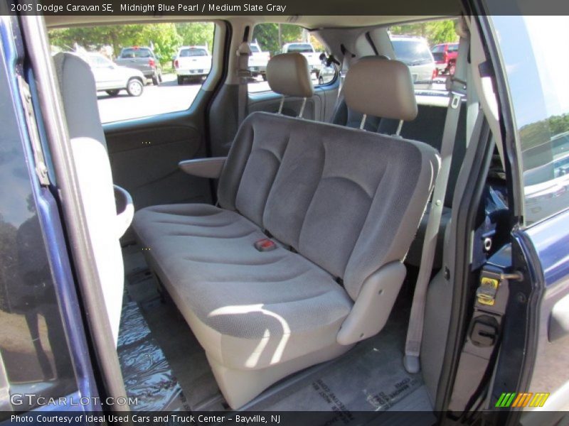 Midnight Blue Pearl / Medium Slate Gray 2005 Dodge Caravan SE