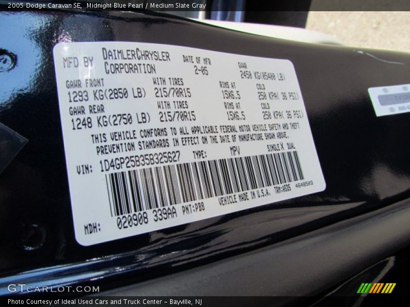 Midnight Blue Pearl / Medium Slate Gray 2005 Dodge Caravan SE