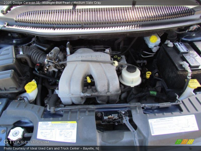 Midnight Blue Pearl / Medium Slate Gray 2005 Dodge Caravan SE