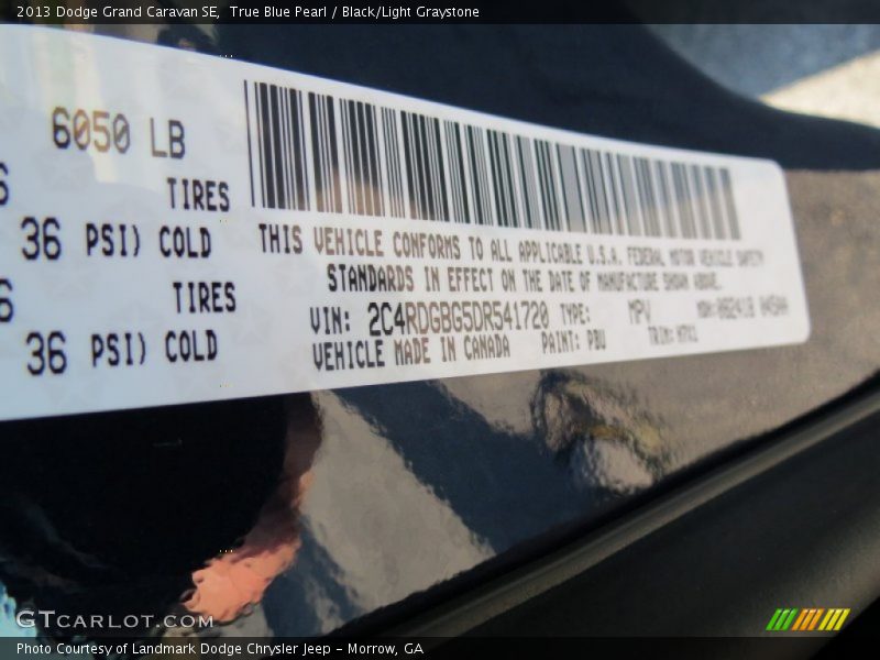 True Blue Pearl / Black/Light Graystone 2013 Dodge Grand Caravan SE