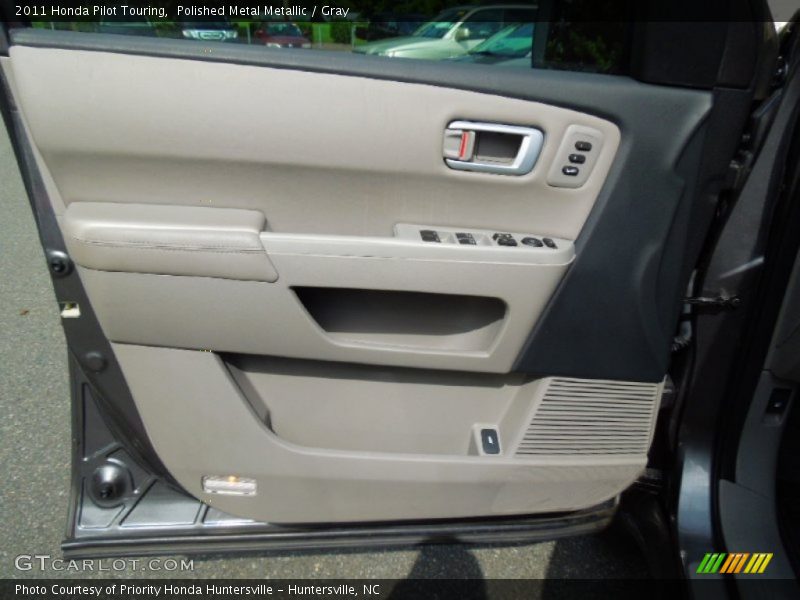 Polished Metal Metallic / Gray 2011 Honda Pilot Touring