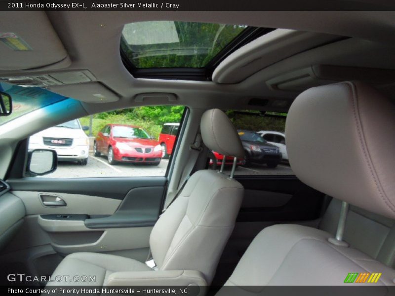 Alabaster Silver Metallic / Gray 2011 Honda Odyssey EX-L