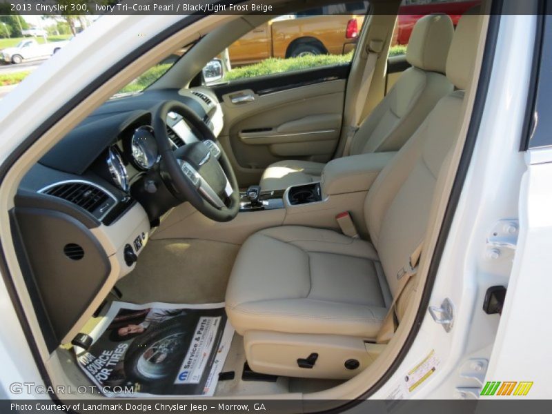 Ivory Tri-Coat Pearl / Black/Light Frost Beige 2013 Chrysler 300