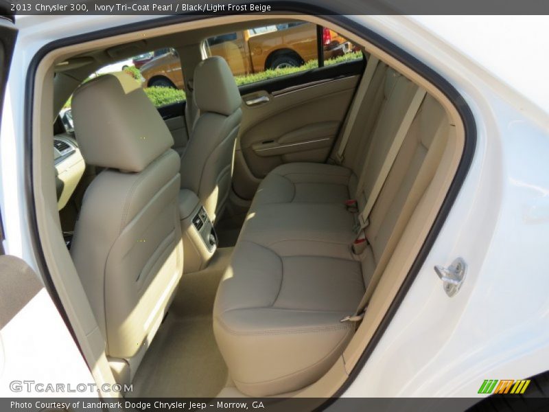 Ivory Tri-Coat Pearl / Black/Light Frost Beige 2013 Chrysler 300